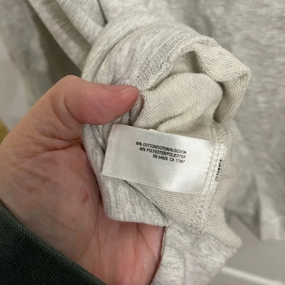 OLD NAVY Shirt/Top/Tunic Sweatshirt With Gemstones CLASSIC  Maternity  SZ L - Picture 6 of 6